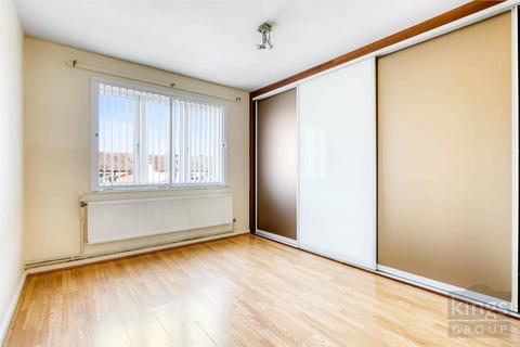 2 bedroom flat for sale, Academia Way, London