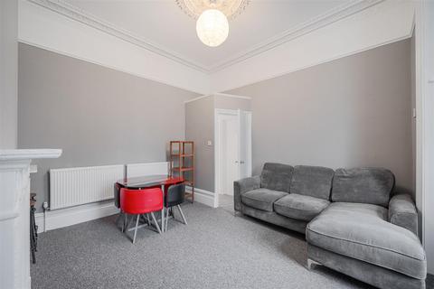 2 bedroom flat to rent, Lady Margaret Road, Tufnell Park, N19