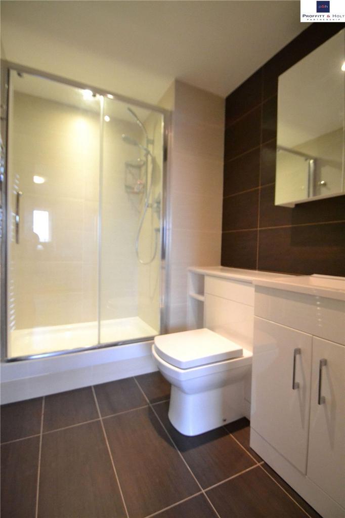 Ensuite Shower