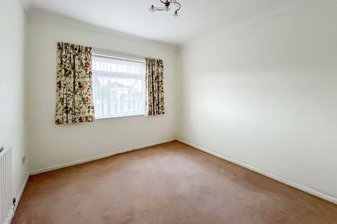 3 Boundary Way, East Preston, Littlehampton, BN16 1BU