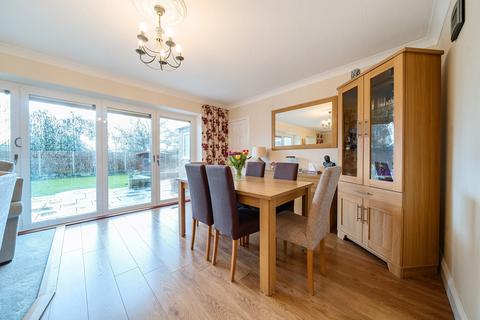 4 bedroom detached house for sale, The Chantry, Hillingdon, Middlesex