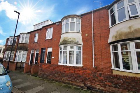 2 bedroom flat to rent, Walpole Street, Walkergate, Newcastle upon Tyne, NE6