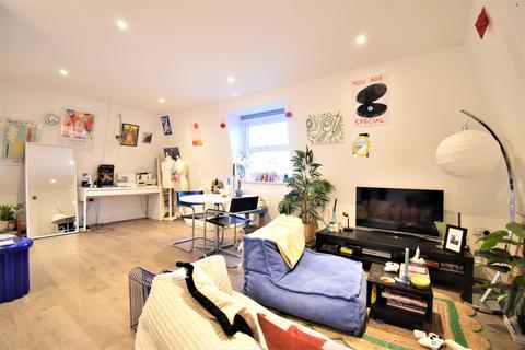 1 bedroom flat to rent, Ballards Lane, London, N12, London, N12