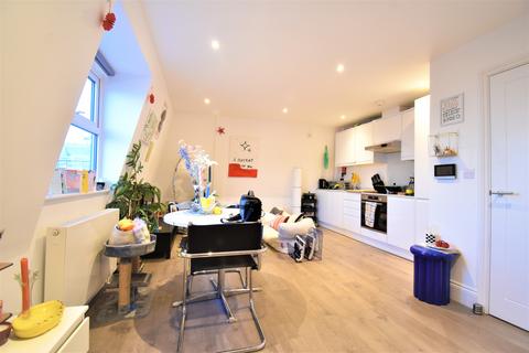 1 bedroom flat to rent, Ballards Lane, London, N12, London, N12