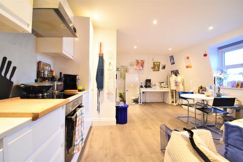 1 bedroom flat to rent, Ballards Lane, London, N12, London, N12