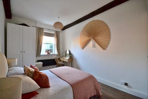 1 bedroom character property for sale, South Quay, King's Lynn PE30