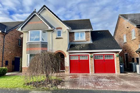 4 bedroom detached house for sale, Largo Gardens, Darlington