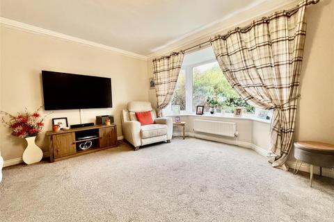 4 bedroom detached house for sale, Largo Gardens, Darlington