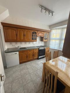 2 bedroom terraced house to rent, 2 Bedroom Terraced House London, N17