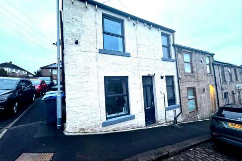 2 bedroom terraced house to rent, Nile Street, Exley Head, Keighley BD22 6DF