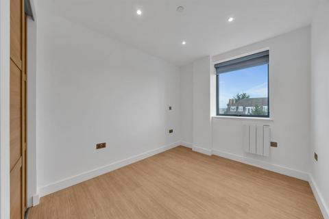 1 bedroom flat to rent, 63 Croydon Road, Penge, London