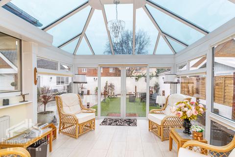 3 bedroom detached bungalow for sale, Heyhouses Lane, Lytham St. Annes, Lancashire