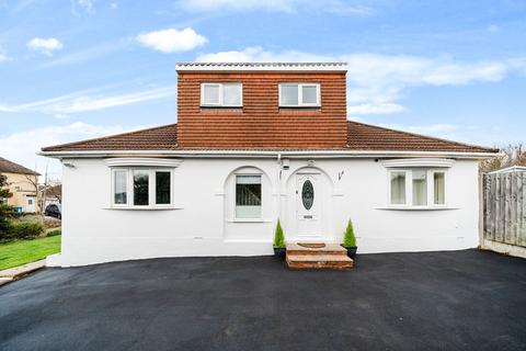 3 bedroom detached house for sale, Renton Drive, Orpington