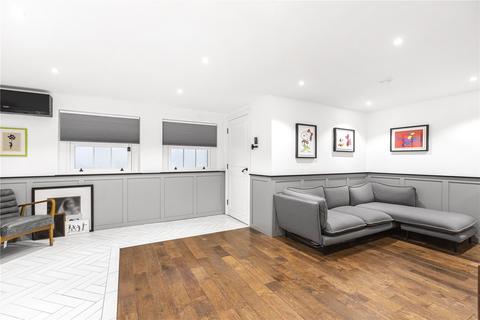 2 bedroom apartment to rent, Middlesex Street, Spitalfields, London, E1