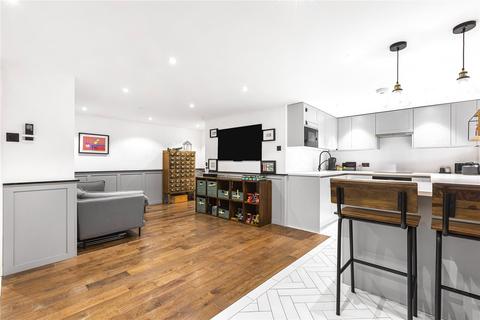 2 bedroom apartment to rent, Middlesex Street, Spitafields, London, E1