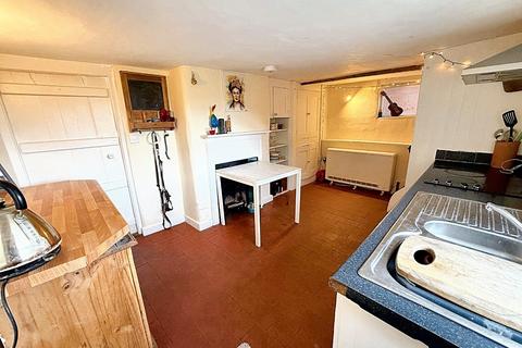 2 bedroom detached house for sale, The Green, Braunston, NN11 7HW