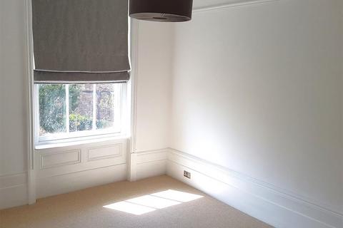 1 bedroom flat for sale, Hillside Court, Hillside Street, Hythe