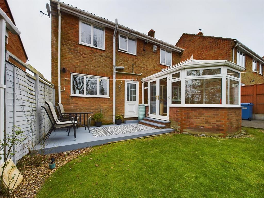 CAM03358 G0-PR0164-STILL047.jpg