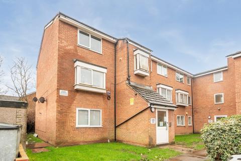 2 bedroom flat for sale, Evergreen Way, Hayes, UB3