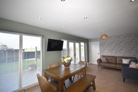 5 bedroom detached house for sale, Ribston Close, Goole