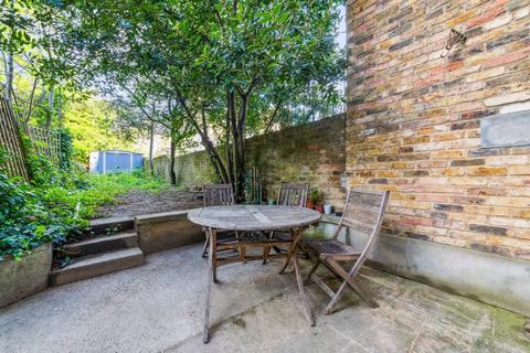 2 bedroom flat for sale, Horn Lane, London W3