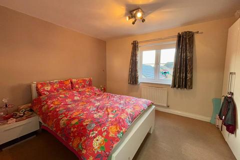 14 Williams Way, Grange Park, Northampton, NN4 5DS