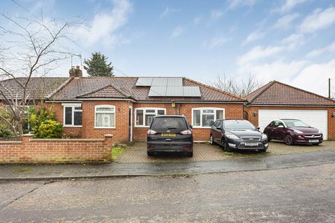 3 bedroom bungalow for sale, Vegal Crescent, Englefield Green, Surrey, TW20