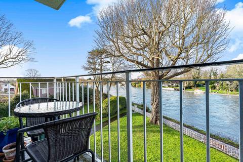 undefined, Riverside Road, Staines-upon-Thames, TW18