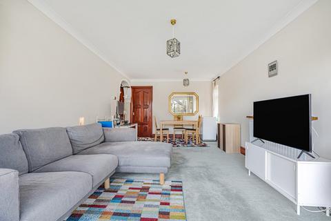 undefined, Riverside Road, Staines-upon-Thames, TW18
