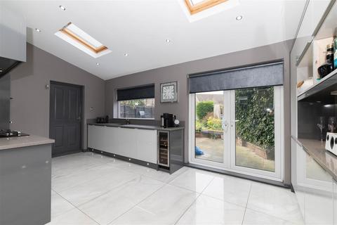 5 bedroom semi-detached house for sale, Fountain Head Bank, Seaton Sluice, Whitley Bay