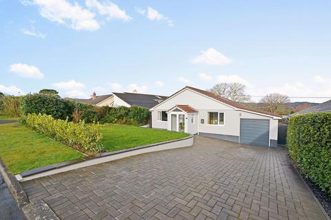 33 Haddon Way, Carlyon Bay, St Austell, PL25 3QG