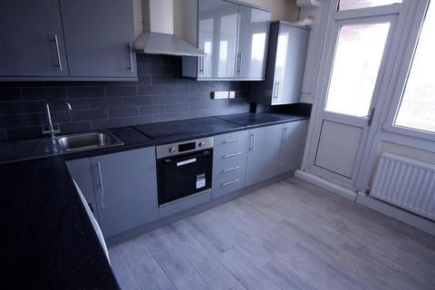 2 bedroom flat to rent, Flat , Lanyard House, Windlass Place, London