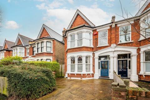 110 Inchmery Road, London, SE6 2ND