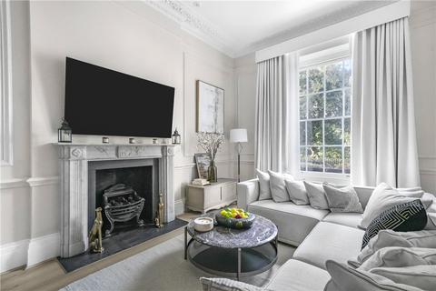 4 bedroom apartment to rent, Onslow Square, South Kensington, London, SW7