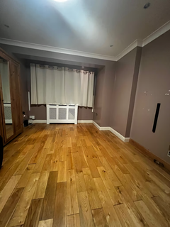 1 bedroom in a house share to rent, Judith Avenue, Romford RM5