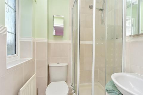 25 Amethyst Drive, Sittingbourne, ME10 5JR