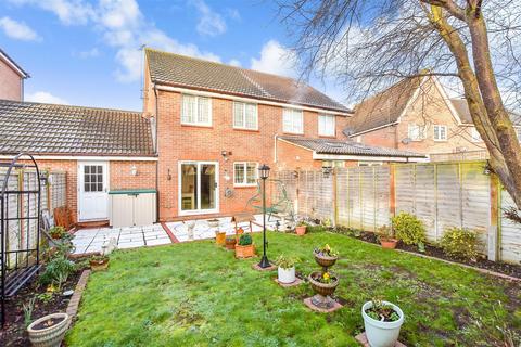25 Amethyst Drive, Sittingbourne, ME10 5JR