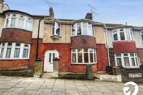 4 bedroom terraced house to rent, Chatham Hill, Chatham, Kent, ME5