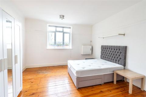 4 bedroom apartment to rent, Streatham Hill, London, SW2