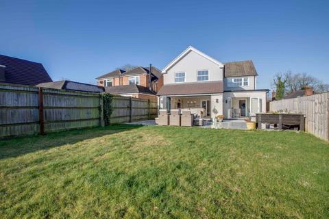 5 bedroom detached house for sale, Holmer Green Road, High Wycombe HP15