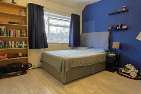 34 Brinsford Road, Wolverhampton, WV10 6RD