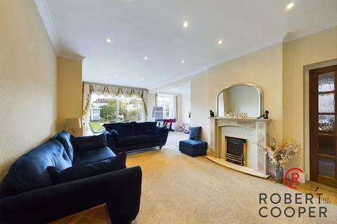 6 bedroom detached house to rent, East Towers, Pinner, HA5