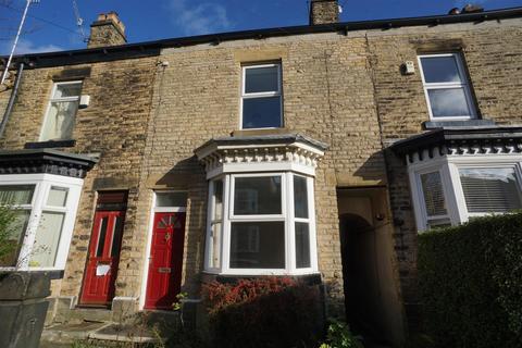 3 bedroom terraced house to rent, Brighton Terrace Road, Crookes, Sheffield S10