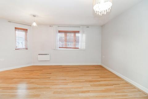 2 bedroom flat for sale, Lockhart Road, Watford, WD17