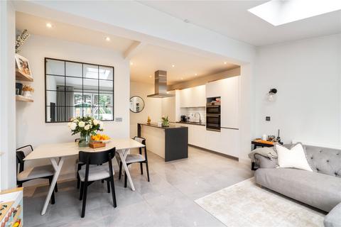 4 bedroom semi-detached house for sale, Victoria Road, Mill Hill, London, NW7