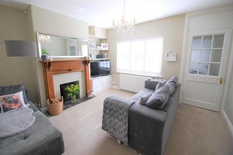 2 bedroom terraced house to rent, Park Road, Wilmslow