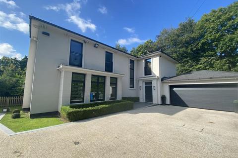 undefined, Barrow Lane, Hale
