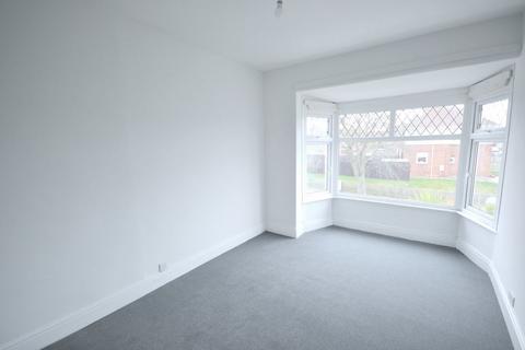 3 bedroom terraced house to rent, West Auckland Road, Darlington