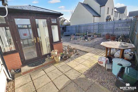 3 bedroom detached bungalow for sale, Llys Y Crofft, Whitland