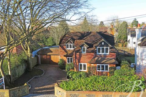 5 bedroom detached house for sale, Sutton Road, Maidenhead, SL6